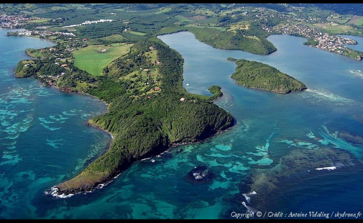 Petite Grenade vue du ciel - Martinique - crédit photo : skydrone.fr Petite Grenade vue du ciel - Martinique - crédit photo : skydrone.fr