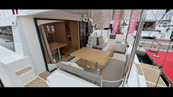 NEEL 47 4 cabines : un beau cockpit NEEL 47 4 cabines : un beau cockpit