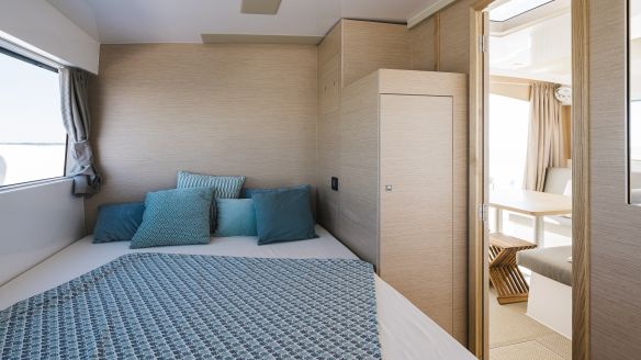 NEEL 47 version 4 cabines NEEL 47 version 4 cabines