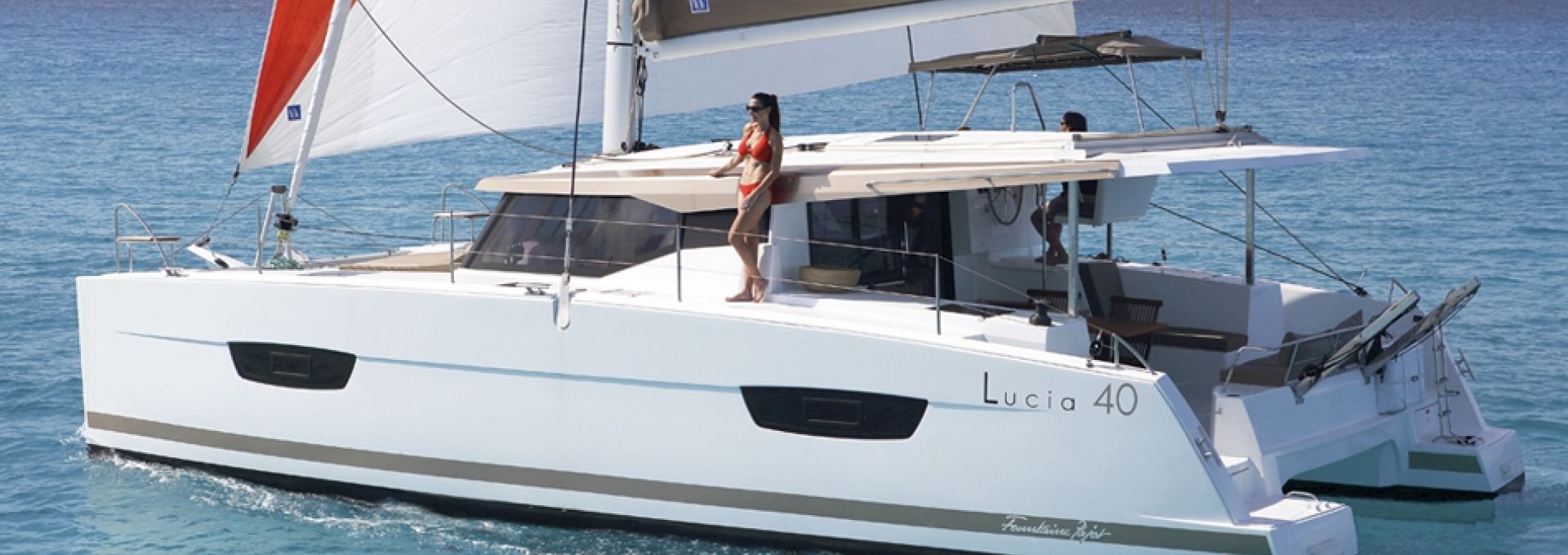 Le Lucia 40 proposé à la location chez A&C Yacht Charter